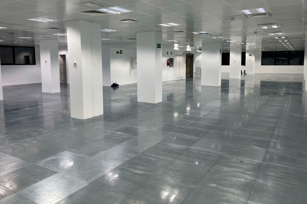 Limpiezas suelos técnicos en Guadalajara | Daco